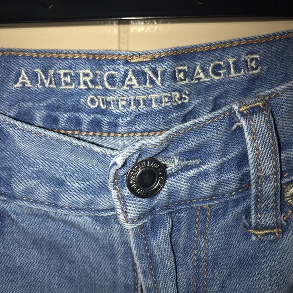 American Eagle Boyfriend Jeans - Picture 3 of 3